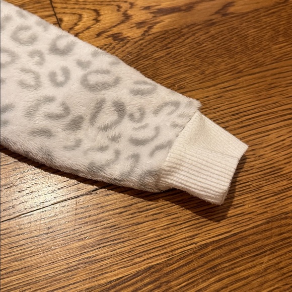 Cat & Jack Zip Up - Picture 5 of 6